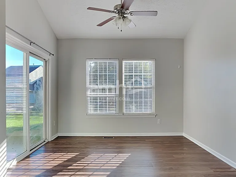 5212 Man O War Dr — Photo 5