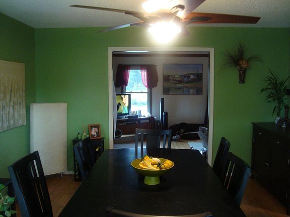 4th image of 3021 Detroit St