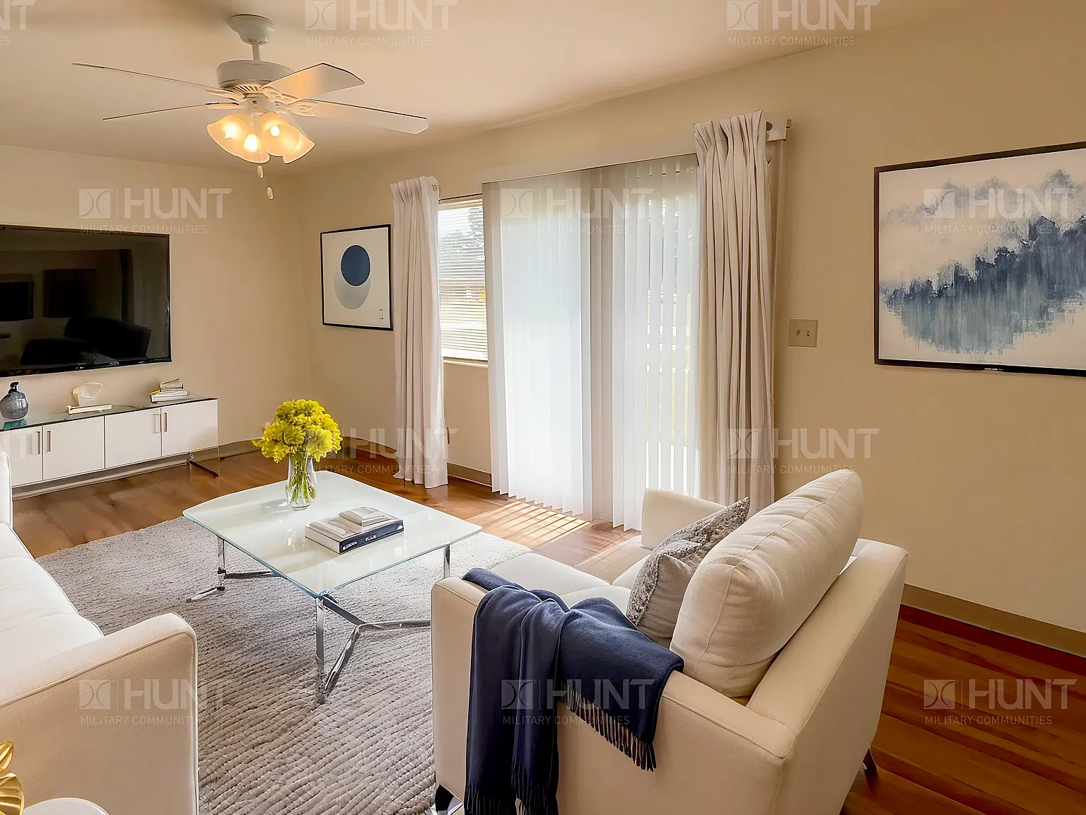 4 bed, 2.5 bath, 1384 sqft, $2,675 — Photo 1