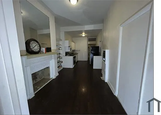 600 Jasper St #1 — Photo 1