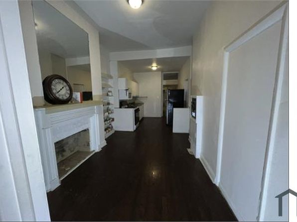 600 Jasper St #1