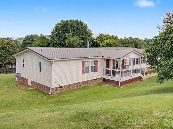 22 Sweet Briar Path Way, Hendersonville, NC 28792