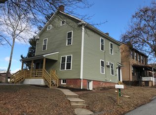 8 Rockfish St, Washington Boro, PA 17582
