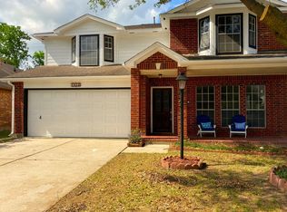 2426 Chestnut Mills Rd, Houston, TX 77067