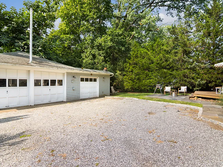 46 Hazelwood Rd #1 — Photo 32