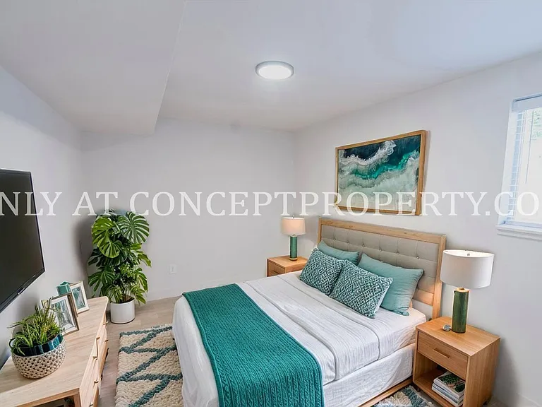 Avenue View Apartments — Photo 70