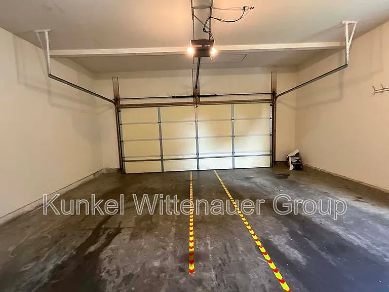 120 Harbor Point — Photo 34