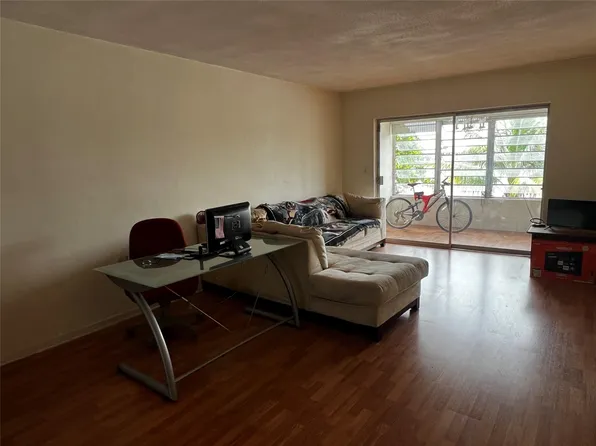 19000 NE 3rd Court #418, Miami, FL 33179