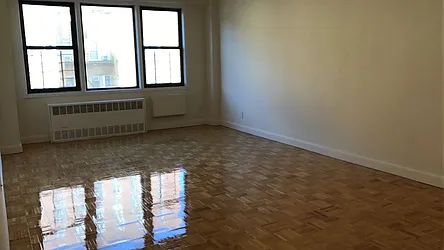 Rented by Roberto Guilbet, LREB