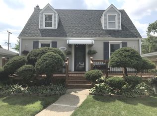3228 Ernst St, Franklin Park, IL 60131
