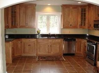 31 Pebble Creek Dr, Orrington, ME 04474