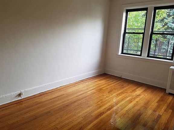 3rd image of 3405 72nd St APT 1B