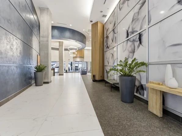 943 Peachtree St NE, Atlanta, GA