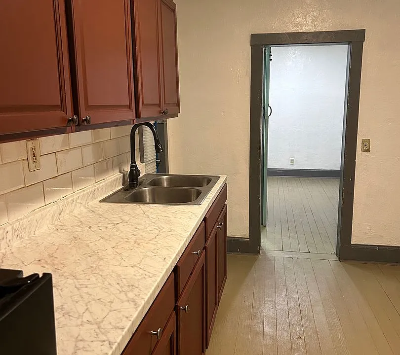 401 Colonia Ln E #10
