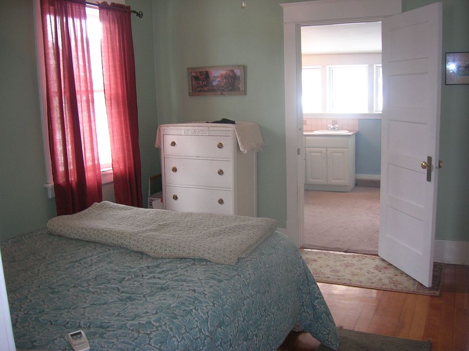 Main floor Bedroom