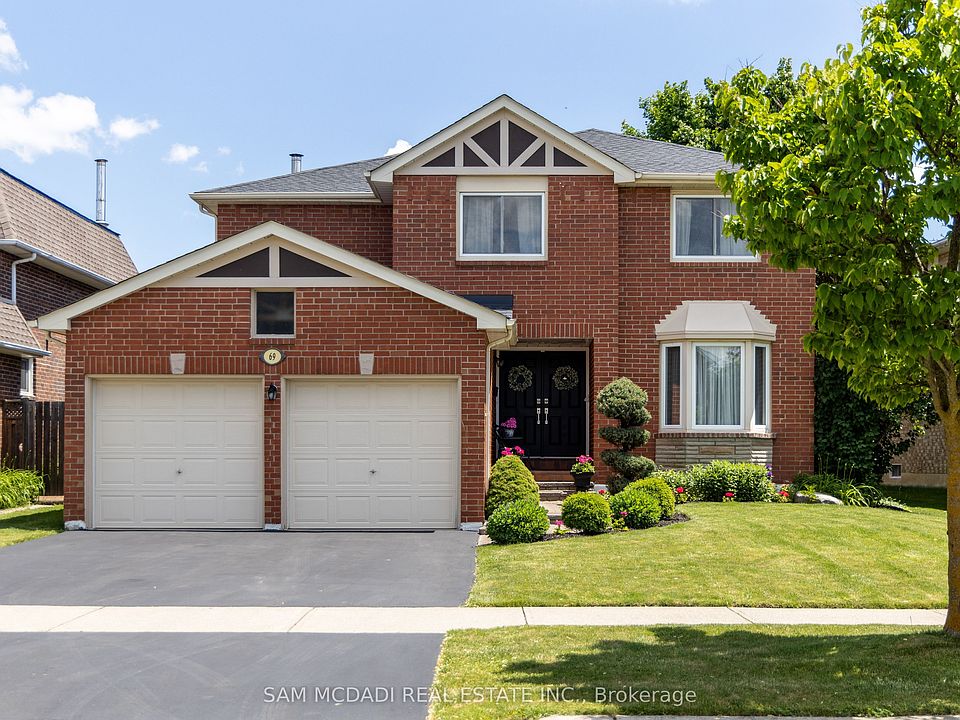 1st image of 69 Parkside Dr