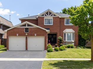 69 Parkside Dr, Brampton, ON L6Y3A1