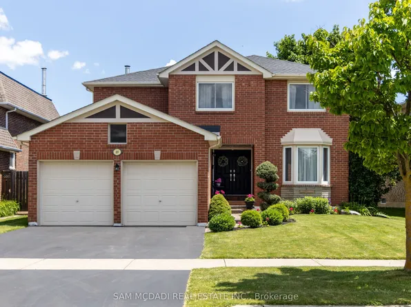 69 Parkside Dr, Brampton, ON L6Y 3A1