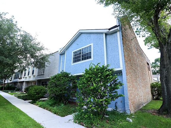 2nd image of 10800 Briar Forest Dr #8/25