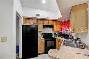 3 bed, 2.0 bath, 1158 sqft, $1,750 — Photo 3