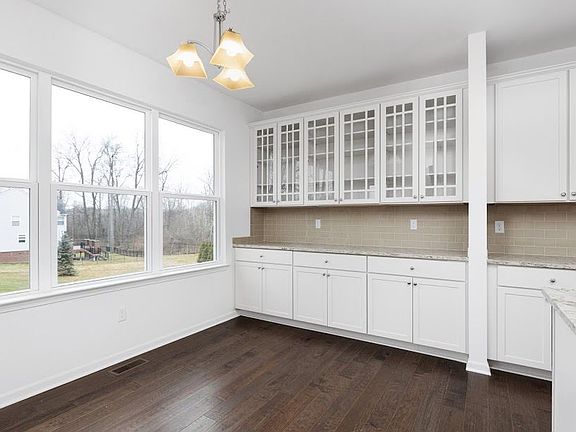 Nook with optional Butler s Pantry