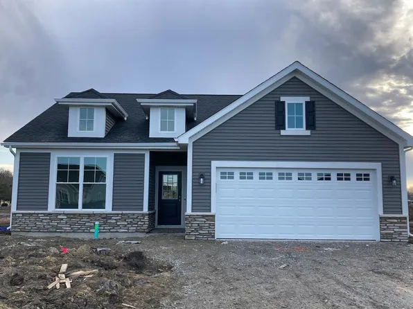 5129 Plateau Ct, Schererville, IN 46375