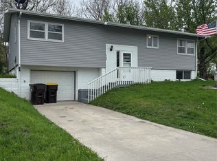 509 E Kansas St, Afton, IA 50830