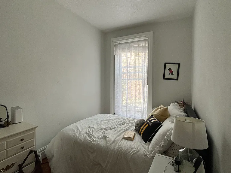 3306 Arch St #2F — Photo 5