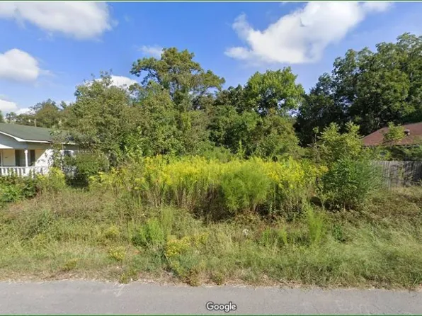 811 E 15th Ave, Pine Bluff, AR 71601