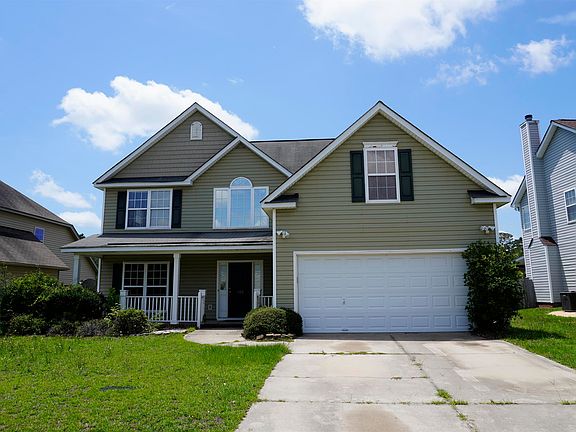 3rd image of 105 Stoneheath Dr