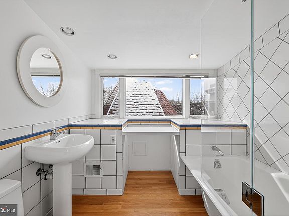 3rd image of 1771 T St NW