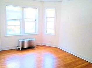 6541 N Francisco Ave #2, Chicago, IL 60645