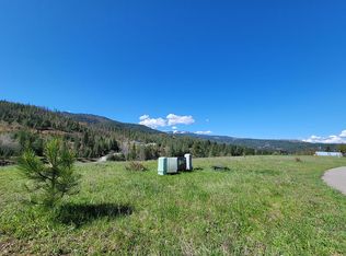 313 Lone Ranger Ct, Pinehurst, ID 83850