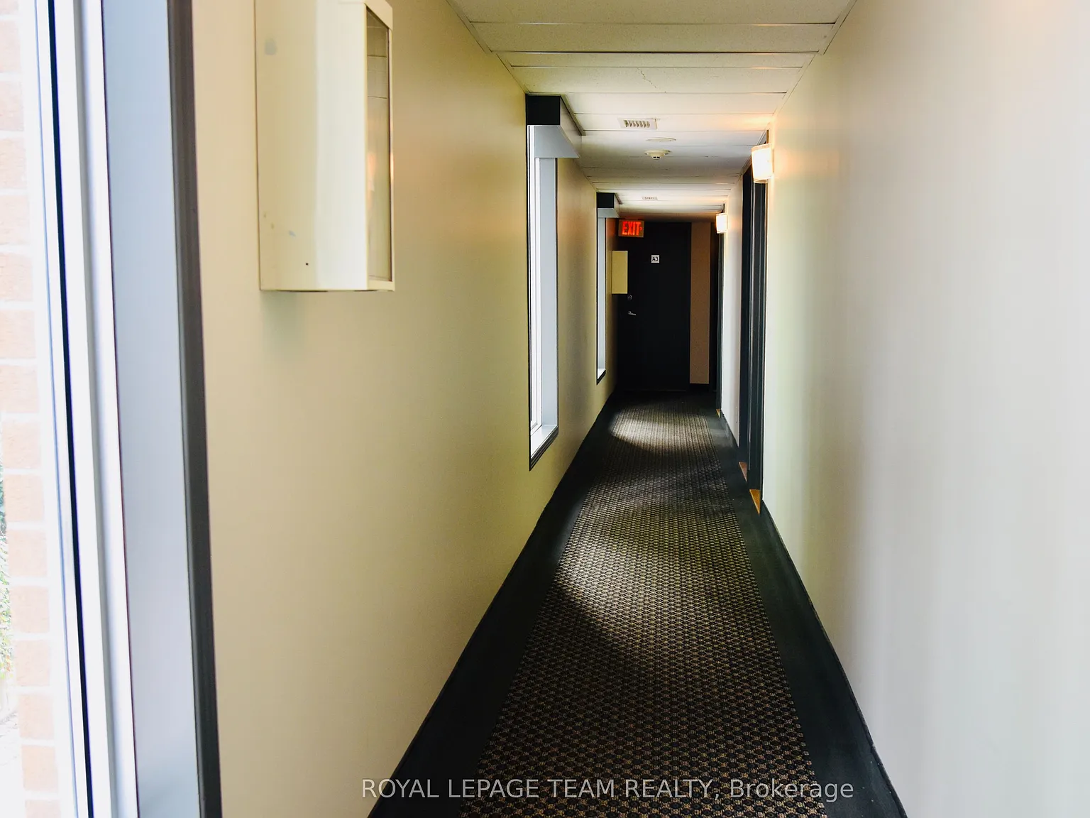 1 bed, $2,100 — Photo 3