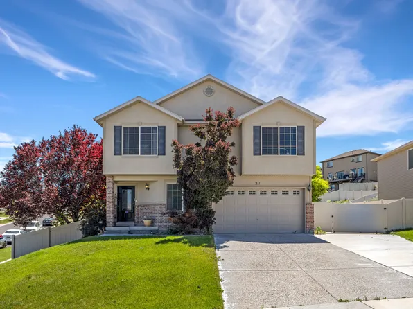 211 W Kestrel Dr, Saratoga Springs, UT 84045