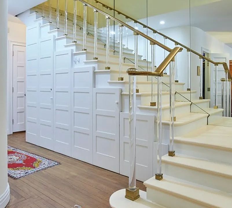1st image of 655 Park Ave APT 1A
