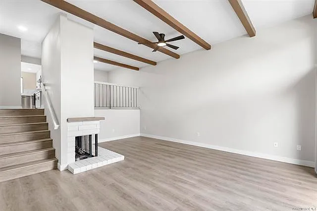 3878 La Jolla Village Dr — Photo 3
