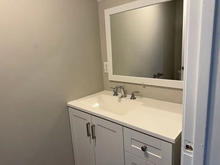 118 Ross St — Photo 12