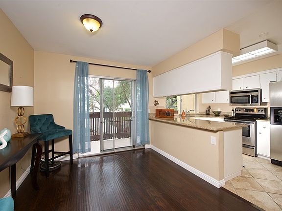 5th image of 7954 Mission Center Ct Unit F