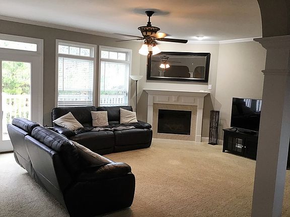 4th image of 5760 Garden Cir