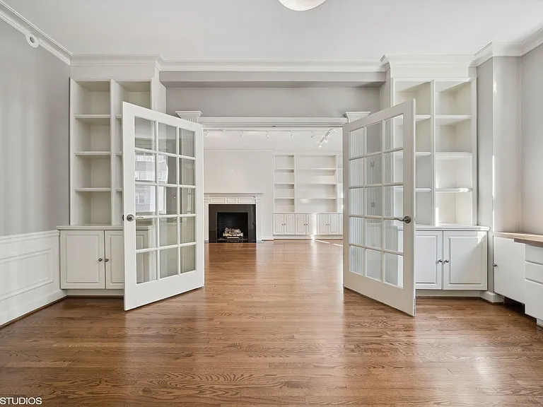 3100 N Sheridan Rd #4D — Photo 10