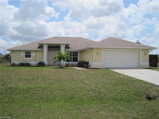 1st image of 1106 NW 18th Ter