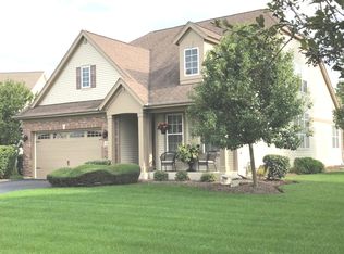694 Cheshire Ct, Oswego, IL