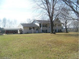 8787 Dover Rd, Apple Creek, OH 44606