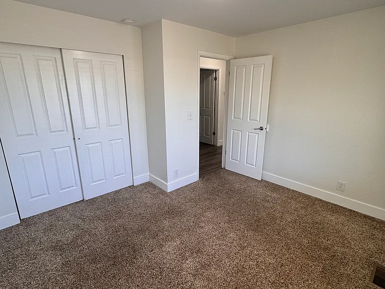 645 N 100 W #C — Photo 16