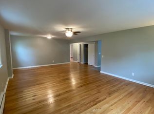 206 Oak St APT 1, East Rochester, NY 14445