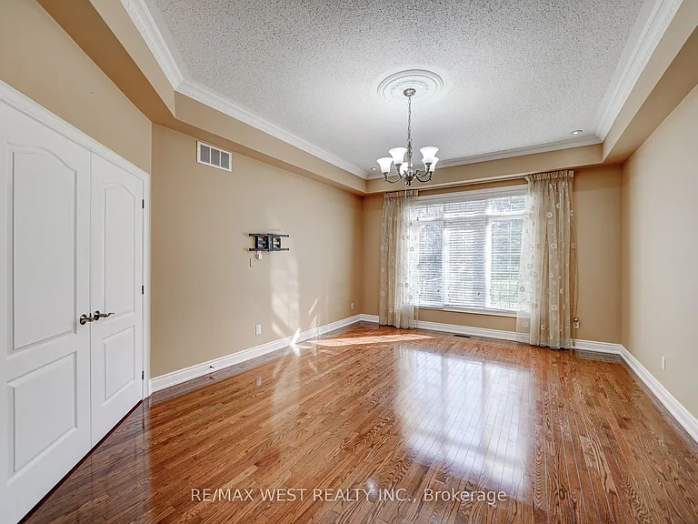 23 Hanover Ct — Photo 19