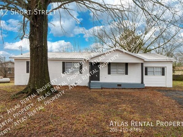 142 Short St