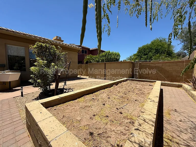 23012 N 38th Pl — Photo 46