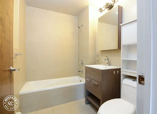 Rented by MySpaceNYC | media 17